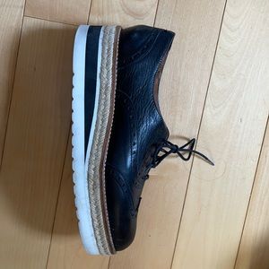 Oxford platform ladies shoes